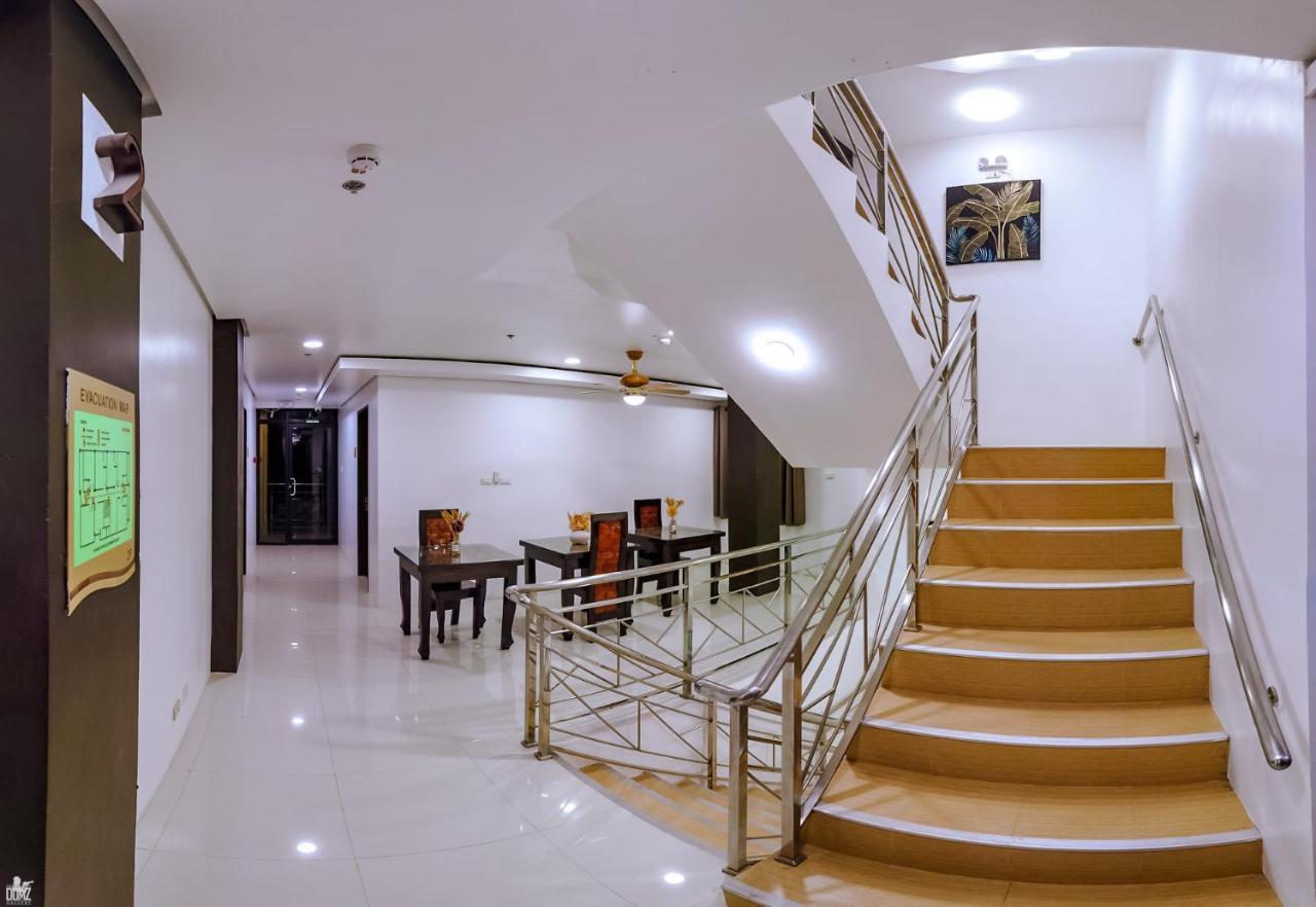 Dianna’s Inn Coron Bagian luar foto