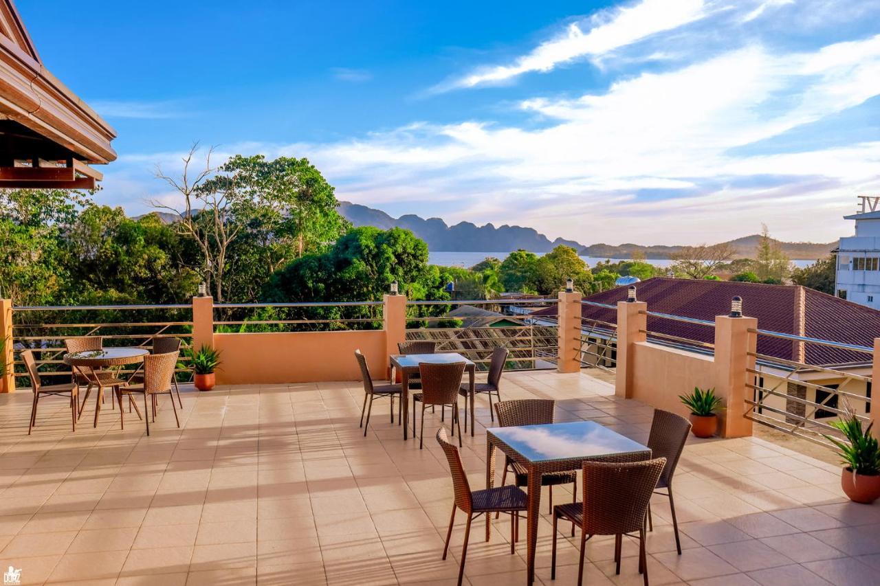 Dianna’s Inn Coron Bagian luar foto