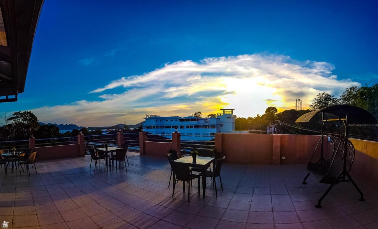 Dianna’s Inn Coron Bagian luar foto